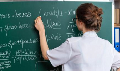 Можно ли стать учителем без педагогического образования?