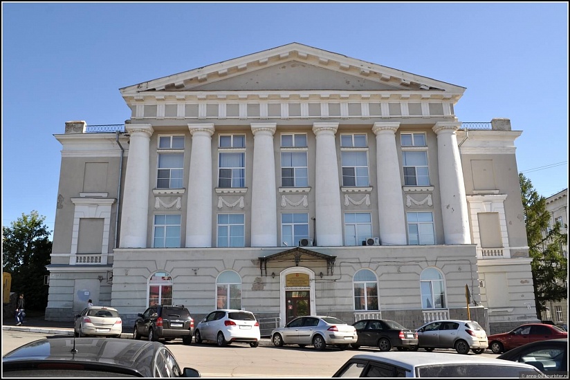 Омский филиал Финансового университета при Правительстве Российской Федерации фото